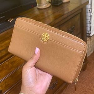 Authentic Tory Burch Wallet
